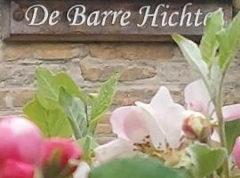 Vakantieverblijf de Barre Hichte, Grindweg 4 Nijeberkoop、Nijeberkoopのホテル
