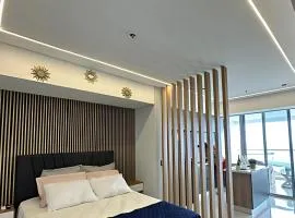 Suite Lujosa VIP Frente al mar con piscina