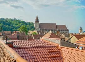Rooftop proprety with Large Terrace & Stunning Views - Brașov