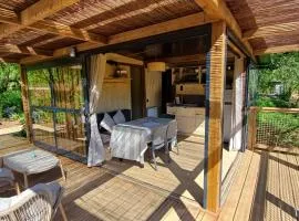 Lodge premium Pique poque