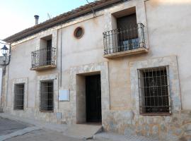 Casa Rural El Gallo，Casas de Haro的Villa