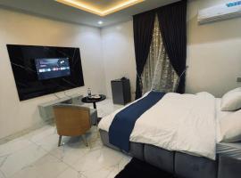 Stephanies Luxury Apartments, hotel v destinaci Abudža