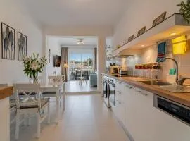 Howard Luxury APT