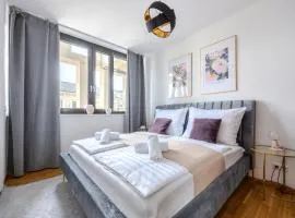 Stylish Central Apartment