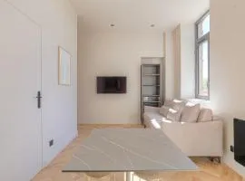 Splendide studio, terrasse ensoleillée, Ecully