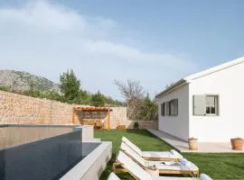 Villa Casa Sorelle sea view infinity heated pool