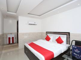 Hotel O Pearl, hótel í Karnal