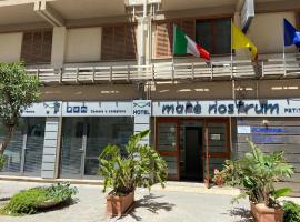 Mare Nostrum Petit Hôtel – hotel w mieście Pozzallo