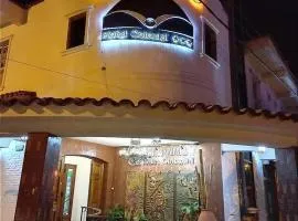 Hotel Semiramis Colonial