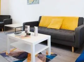 Coolfin House - 3 bedroom Near Excel & Custom House Station London