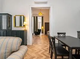 Pollack One bedroom