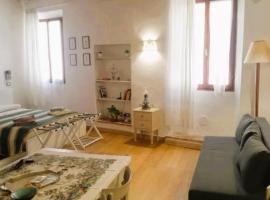 Lovely Home - Spazio per le biciclette in casa, hotel v destinaci Buonconvento