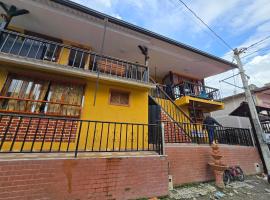 Hostal la Divisa Salento, hotel a Arrayanal