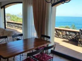 Confortable Suite con Vistas al Mar