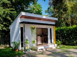 Casita Ola N en Caribe Sur, hotel v destinaci Talamanca