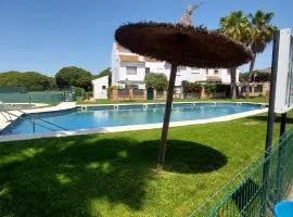 Preciosa casa con piscina y golf