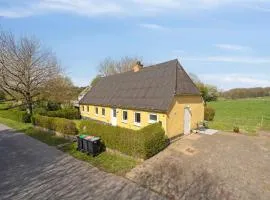 Cozy Holiday Home Near Lillebælt