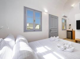 Hillside Elegance, apartment in Fira