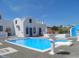 Santorini Traditional Suites, hotel with parking in Vóthon