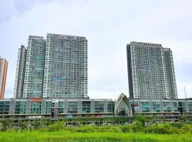 Conezion Near IOI City Mall, MAEPS Serdang, Putrajaya by Cloud Host