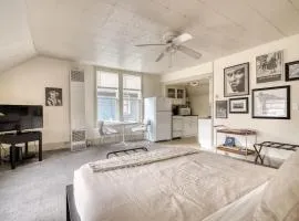 Stay Portland - Sun-Filled Buckman Studio!