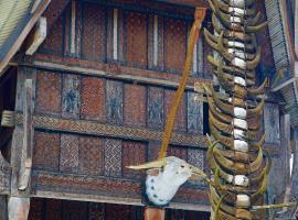 Authentique Homestay, casa rústica em Rantepao