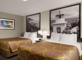 Super 8 by Wyndham Eureka