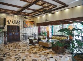 Oasis Hotel, hotel in Angeles
