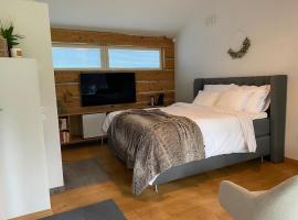 Sauna cottage in Nuuksio, hotel v destinaci Espoo