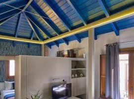 Zirí Suites - Hostatel