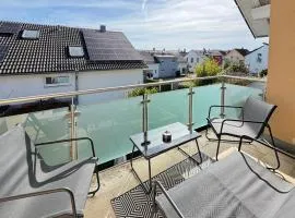 3 Zimmer Apartment, 110 qm, max 5 Personen, Balkon, Parkplatz, Internet 250 MBit