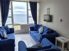 Peacehaven's Top Floor Gem 703