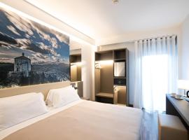 Hotel Federico II, Hotel in LʼAquila