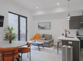 Unit 4 Studio Queen plus Sofa Bed DC Convention Centre، مكان إقامة مع الخدمة الذاتية لإعداد الطعام في واشنطن