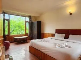 Hostelam The Mountain Story
