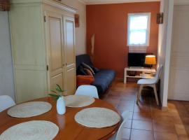 Vacances en Camargue proche de la mer climatis&eacute;