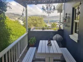 Jamieson Hide Away