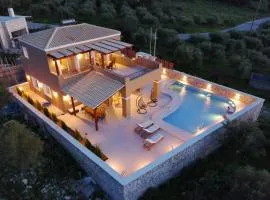 Elegant villa with sea view in Crete