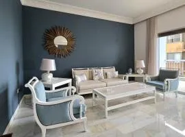 Art Deco apartment in Bkenneya