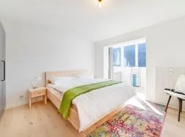 Casa Pasternaria Sleeps 8 Hiking and MTB close to Laax