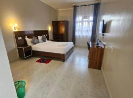 Grand Amoena Guest house, hotel v destinaci Naivasha