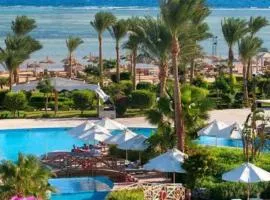 Chalet in amwaj oyoun resort & casino - families and couples only