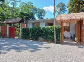 Amasisa Casa Vacacional Sauce, Laguna Azul, hotel i Sauce