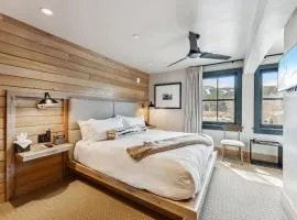 Inn at the Carlin
