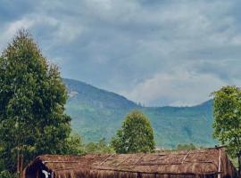 Kanav Living - Wooden Cottage, hotel in Kanthalloor