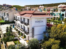 Venezia Alaçatı, отель в городе Yumru