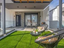 Bohemia Villas Nea Iraklitsa