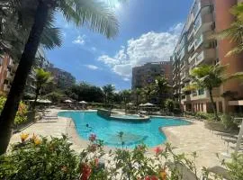 SUH Barra da Tijuca 01 Beach and Pool