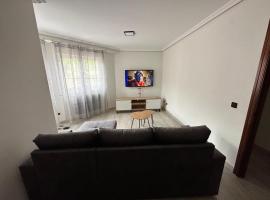 Luanco para vivir y disfrutarlo VUT7223AS, hotel in Luanco