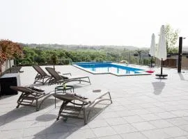 Holiday home Luria Hill